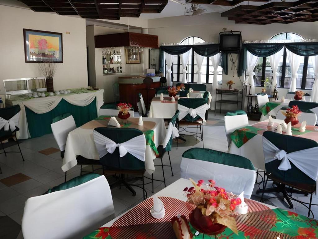La Esperanza Hotel Kalibo Εξωτερικό φωτογραφία